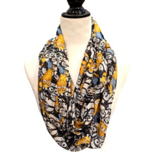 Minions Infinity Scarf,  Despicable Me graphic, excellent condition, as new